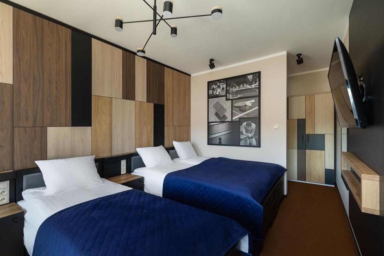 Hotel Kozerki Buitenkant foto