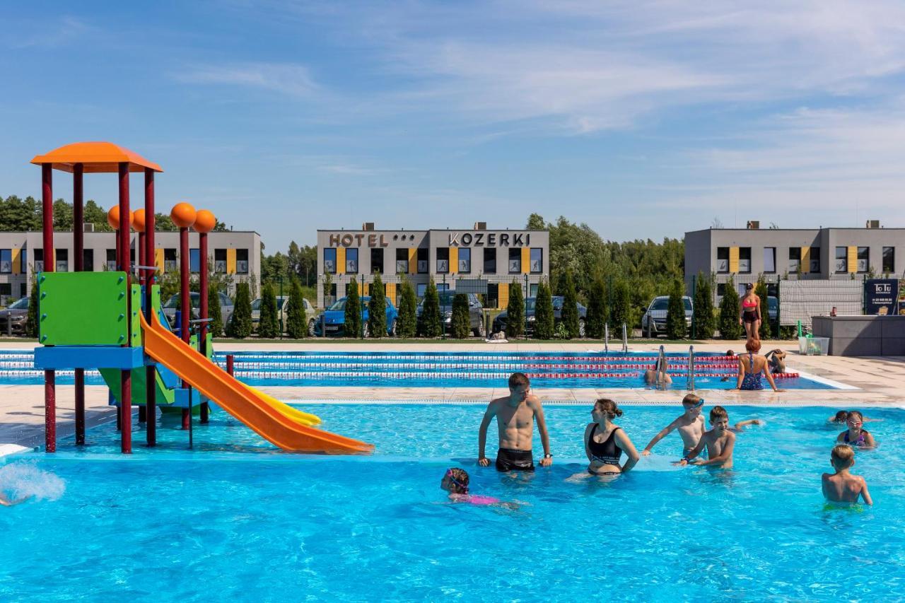 Hotel Kozerki Buitenkant foto